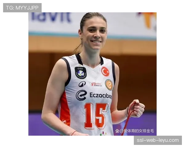 塞尔维亚女排主力副攻斯特瓦诺维奇恢复训练,有望出战国家联赛首周赛事 塞尔维亚女排主力副攻斯特瓦诺维奇恢复训练,有望出战国家联赛首周赛事